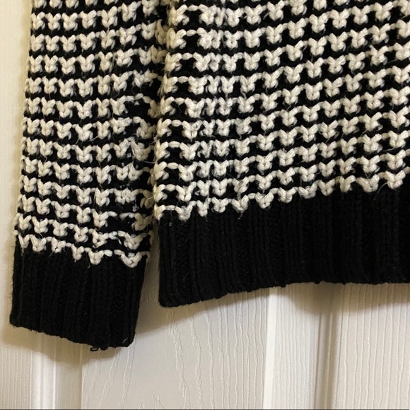 Cheap Monday Zoom Knit Sweater - Picture 9 of 13